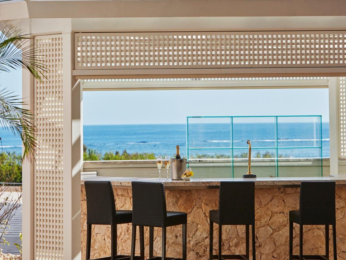 Hotel Seabreeze Coral Miyakojima  Bagian luar foto