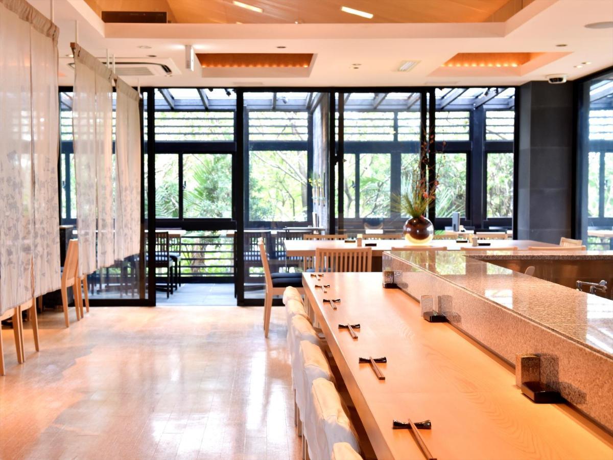 Hotel Seabreeze Coral Miyakojima  Bagian luar foto