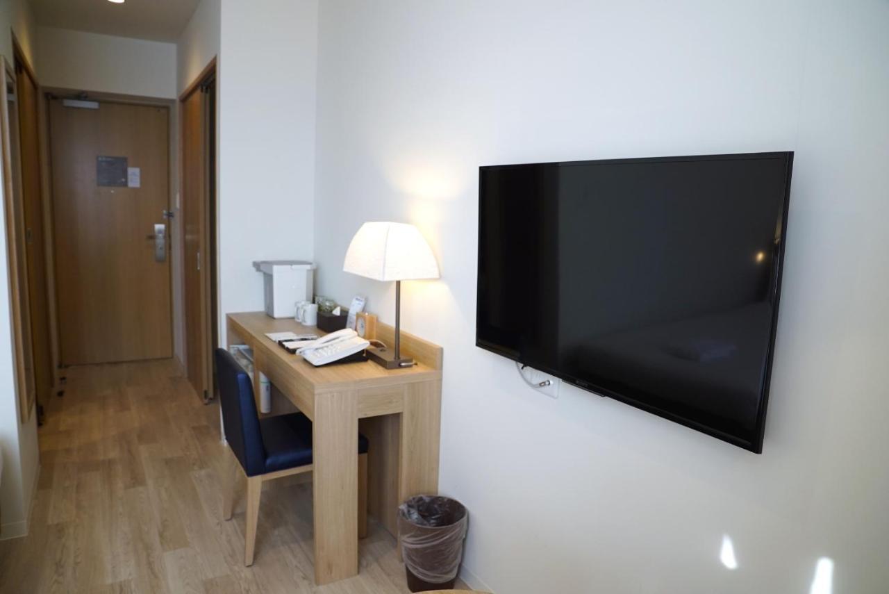 Hotel Seabreeze Coral Miyakojima  Bagian luar foto